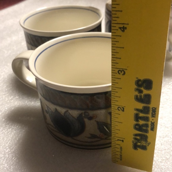 Mikasa Intaglio Arabella Cups Mugs - Set of 4 Cups - Picture 11 of 11